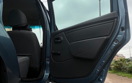 Renault Logan I, 2015 год, 700 000 рублей, 27 фотография