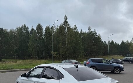 Hyundai Solaris II рестайлинг, 2017 год, 1 400 000 рублей, 2 фотография