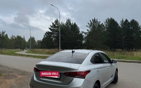Hyundai Solaris II рестайлинг, 2017 год, 1 400 000 рублей, 7 фотография