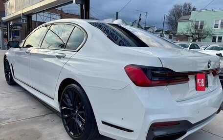 BMW 7 серия, 2022 год, 6 800 000 рублей, 4 фотография
