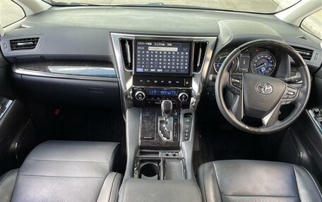 Toyota Alphard III, 2022 год, 3 616 000 рублей, 10 фотография