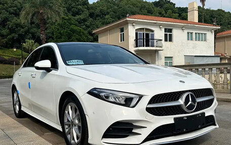 Mercedes-Benz A-Класс, 2022 год, 1 770 000 рублей, 5 фотография