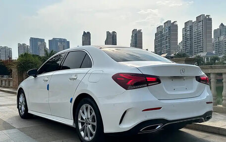 Mercedes-Benz A-Класс, 2022 год, 1 770 000 рублей, 7 фотография