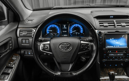 Toyota Camry, 2015 год, 2 140 000 рублей, 12 фотография