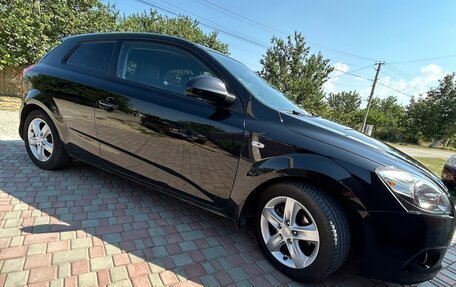 KIA cee'd I рестайлинг, 2008 год, 850 000 рублей, 1 фотография