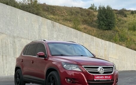 Volkswagen Tiguan I, 2009 год, 915 000 рублей, 1 фотография