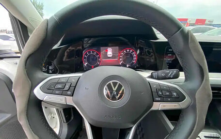 Volkswagen Golf VIII, 2022 год, 1 641 000 рублей, 7 фотография