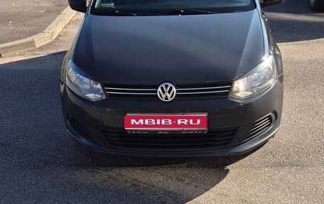 Volkswagen Polo VI (EU Market), 2011 год, 600 000 рублей, 1 фотография