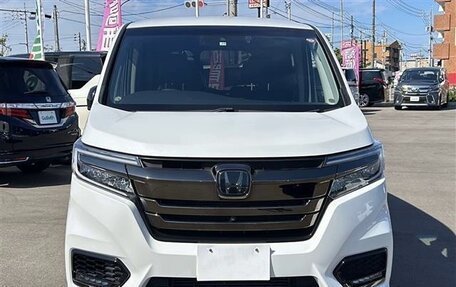 Honda Stepwgn IV, 2021 год, 1 588 000 рублей, 8 фотография