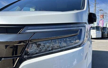 Honda Stepwgn IV, 2021 год, 1 588 000 рублей, 10 фотография