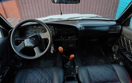 Toyota 4Runner III, 1991 год, 1 050 000 рублей, 6 фотография