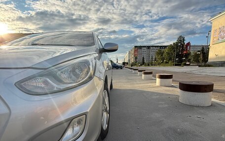 Hyundai Solaris II рестайлинг, 2011 год, 615 000 рублей, 6 фотография