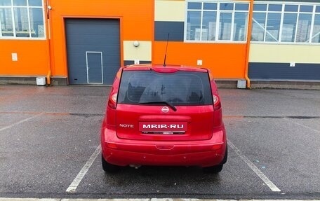 Nissan Note II рестайлинг, 2010 год, 650 000 рублей, 2 фотография