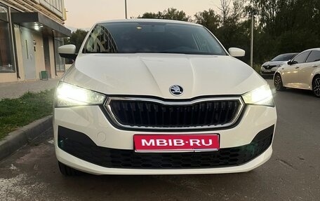 Skoda Rapid II, 2021 год, 1 550 000 рублей, 1 фотография