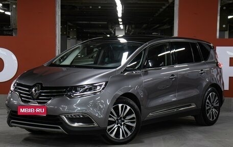 Renault Espace V рестайлинг, 2017 год, 1 698 000 рублей, 1 фотография