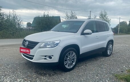 Volkswagen Tiguan I, 2010 год, 1 020 000 рублей, 3 фотография