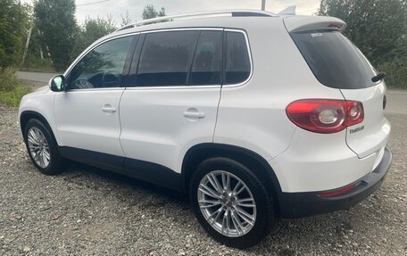Volkswagen Tiguan I, 2010 год, 1 020 000 рублей, 4 фотография