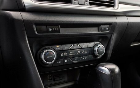 Mazda 3, 2018 год, 1 498 000 рублей, 8 фотография