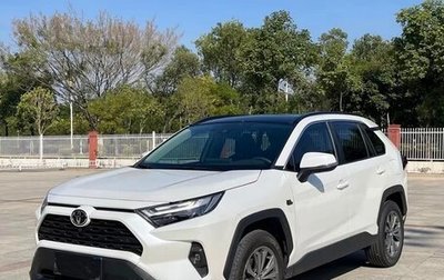 Toyota RAV4, 2022 год, 2 296 000 рублей, 1 фотография
