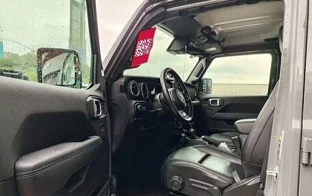 Jeep Wrangler, 2021 год, 5 445 000 рублей, 9 фотография