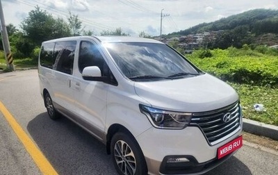 Hyundai Grand Starex Grand Starex I рестайлинг 2, 2021 год, 2 490 000 рублей, 1 фотография