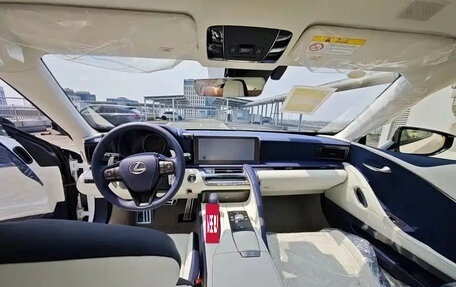 Lexus LC I, 2025 год, 23 992 000 рублей, 16 фотография
