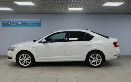 Skoda Octavia, 2019 год, 1 700 000 рублей, 8 фотография