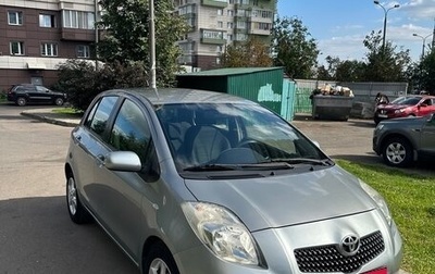 Toyota Yaris III рестайлинг, 2008 год, 600 000 рублей, 1 фотография