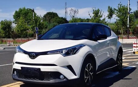 Toyota C-HR I рестайлинг, 2021 год, 1 627 000 рублей, 1 фотография