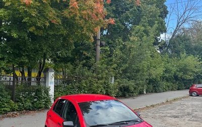 Toyota Yaris III рестайлинг, 2008 год, 500 000 рублей, 1 фотография