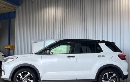 Toyota Raize I, 2022 год, 1 370 000 рублей, 2 фотография