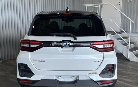 Toyota Raize I, 2022 год, 1 370 000 рублей, 4 фотография