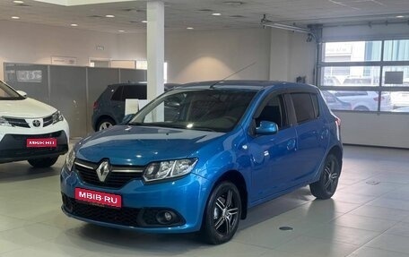 Renault Sandero II рестайлинг, 2015 год, 739 900 рублей, 1 фотография
