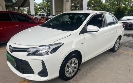 Toyota Vios III, 2022 год, 990 065 рублей, 1 фотография