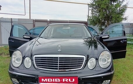 Mercedes-Benz E-Класс, 2003 год, 785 000 рублей, 1 фотография