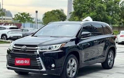 Toyota Highlander III, 2021 год, 2 251 777 рублей, 1 фотография