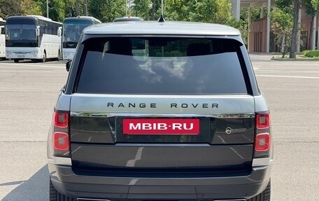 Land Rover Range Rover IV рестайлинг, 2019 год, 8 900 000 рублей, 2 фотография