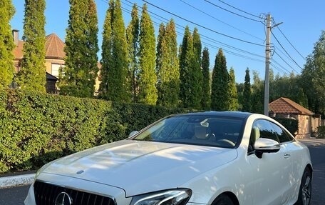 Mercedes-Benz E-Класс, 2017 год, 4 050 000 рублей, 1 фотография