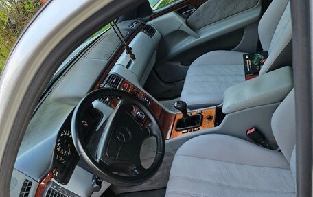 Mercedes-Benz E-Класс, 1996 год, 550 000 рублей, 4 фотография