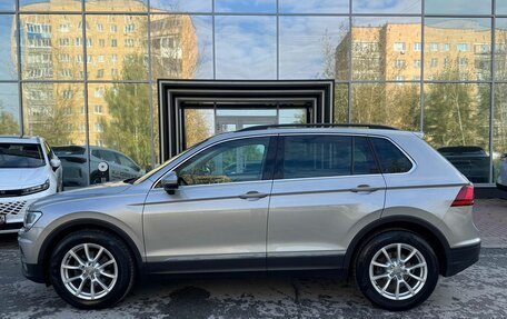 Volkswagen Tiguan II, 2018 год, 2 075 000 рублей, 5 фотография