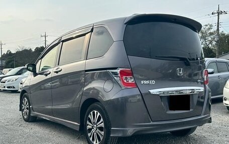 Honda Freed I, 2016 год, 826 000 рублей, 4 фотография