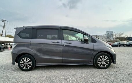 Honda Freed I, 2016 год, 826 000 рублей, 7 фотография