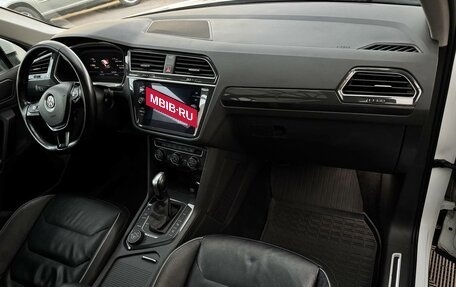 Volkswagen Tiguan II, 2019 год, 2 489 000 рублей, 7 фотография