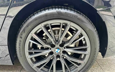 BMW 3 серия, 2021 год, 2 900 000 рублей, 13 фотография