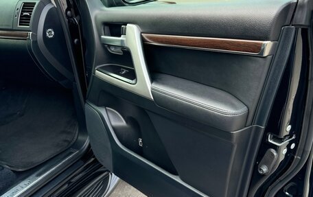 Toyota Land Cruiser 200, 2015 год, 6 250 000 рублей, 4 фотография