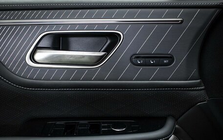 Infiniti QX80, 2024 год, 15 875 000 рублей, 14 фотография