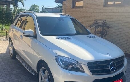Mercedes-Benz M-Класс, 2012 год, 3 200 000 рублей, 5 фотография