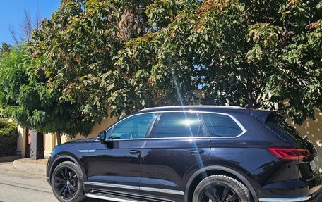 Volkswagen Touareg III, 2018 год, 4 400 000 рублей, 5 фотография