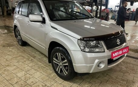 Suzuki Grand Vitara, 2008 год, 900 000 рублей, 3 фотография