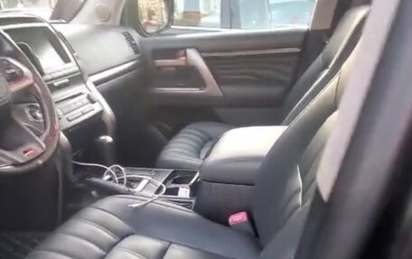 Toyota Land Cruiser 200, 2010 год, 4 500 000 рублей, 2 фотография